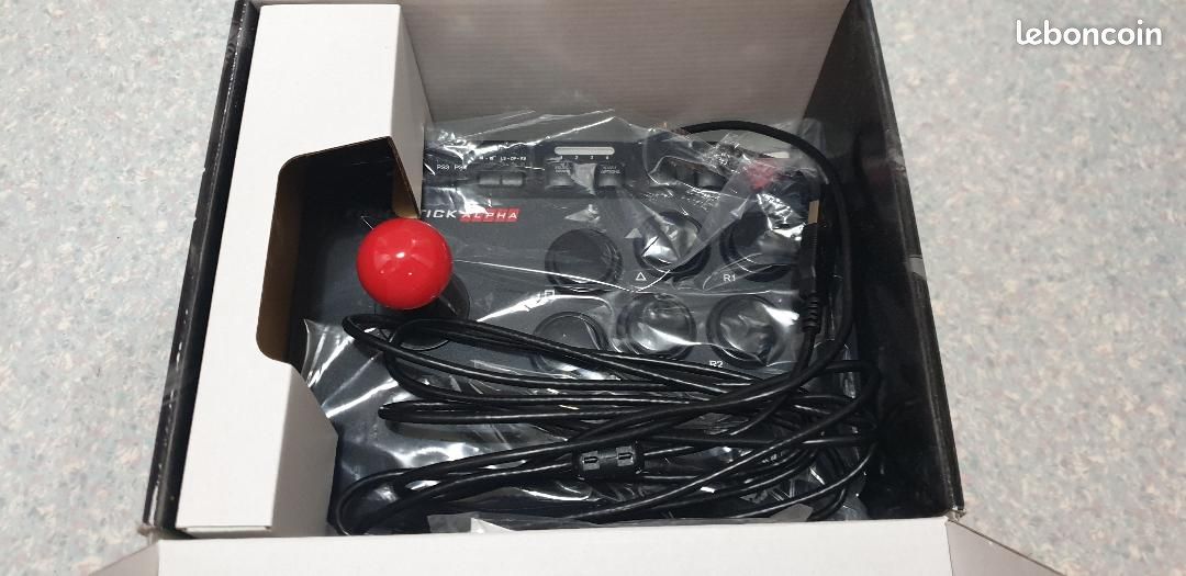 Street Fighter V Arcade FightStick Alpha pour PS4/PS3 (image 1)