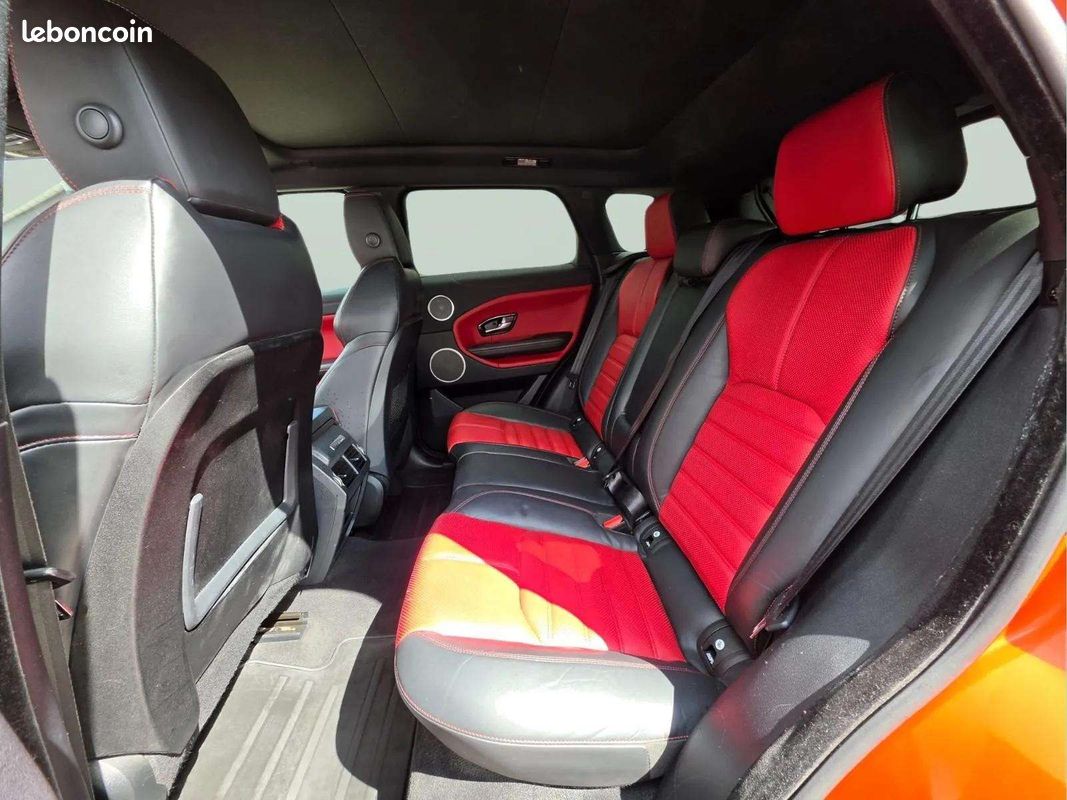 Land Rover RANGE ROVER EVOQUE HSE Dynamic * 241 ch * Meridian * HUD * Pano * Caméra (image 25)