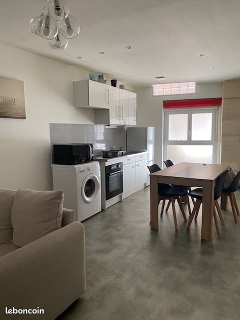 Appartement 3 pièces 45 m² · à Romans-sur-Isère · 45 m² · 500 €