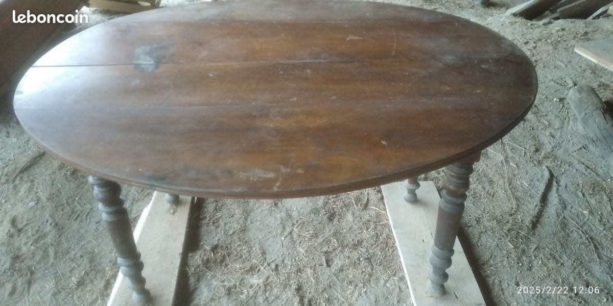 Ancienne table ovale (image 1)