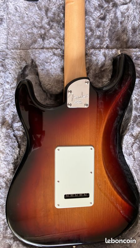 Fender Stratocaster American ELite Shawbucker HSS (image 3)