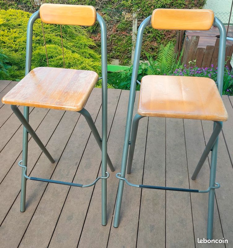 2 tabourets de bar pliants