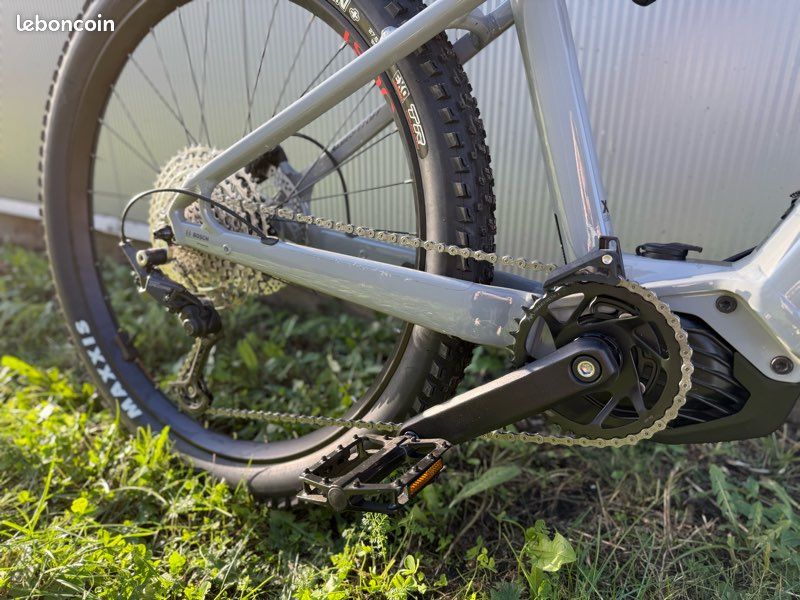 Vélo MOUSTACHE - Samedi 27 OFF 4- 2024 - NEUF (image 5)