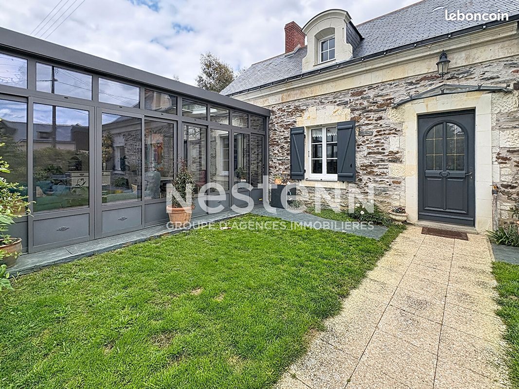 Maison 8 pièces 157 m² · à Brissac Loire Aubance · 157 m² · 375 000 €