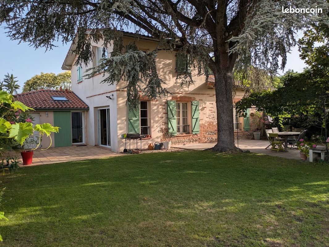 Maison 6 pièces 150 m² · à Toulouse · 150 m² · 2 250 €/mois