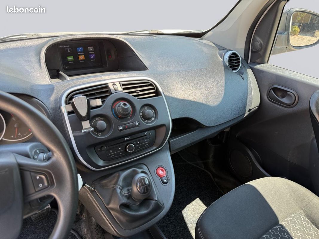 RENAULT KANGOO EXPRESS Compact - Fourgon - L1 1.5 dCi 75 - Extra R-Link - Garantie 12 Mois (image 13)