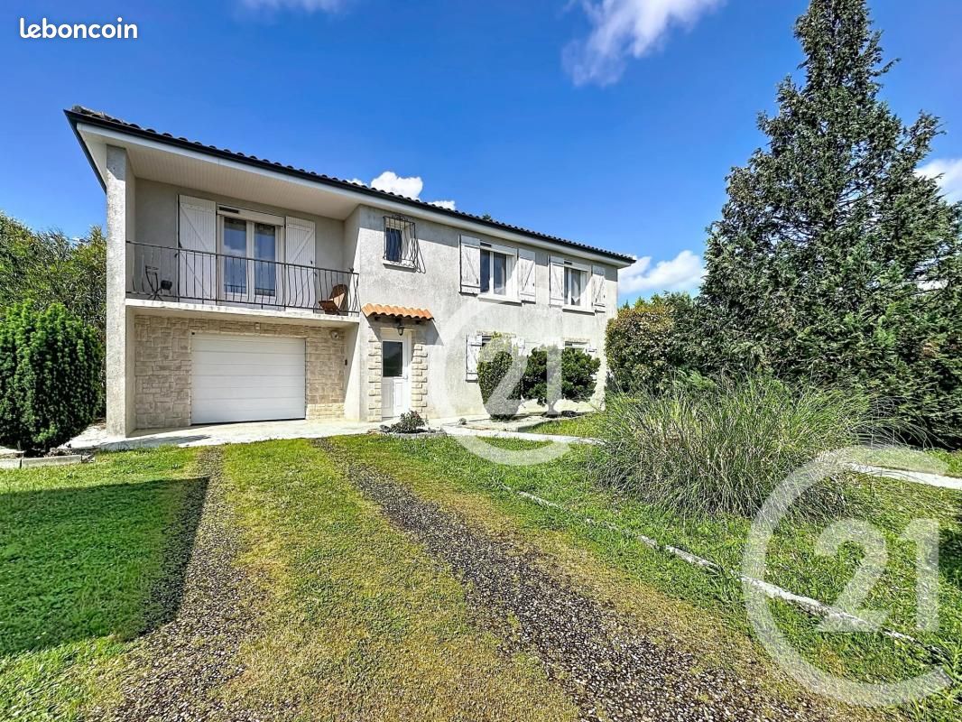 Maison 5 pièces 122 m² · à Merpins · 122 m² · 191 600 €