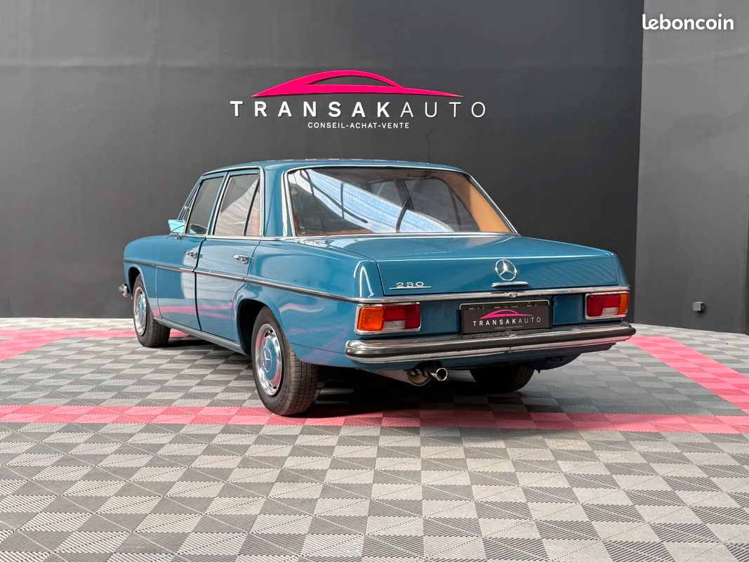 MERCEDES 230 TYPE W114 120ch BVM 5 2.3 (image 3)