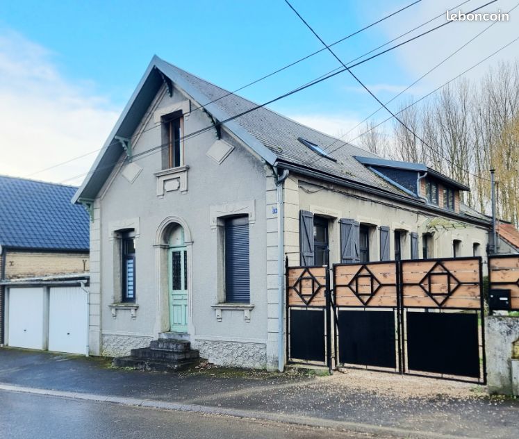 Maison 6 pièces 182 m² · à Bertry · 182 m² · 150 000 €