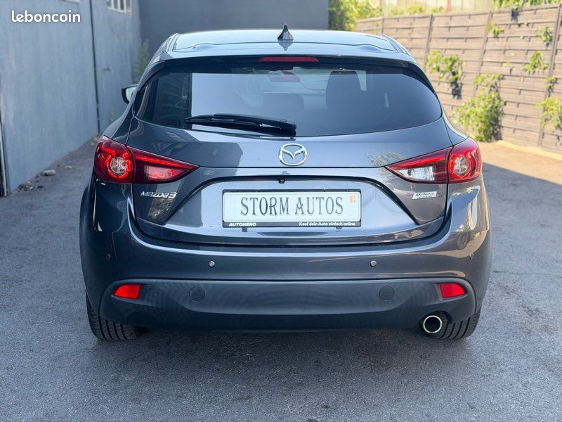 Mazda 3 1.5 D 105cv SIGNATURE (image 4)