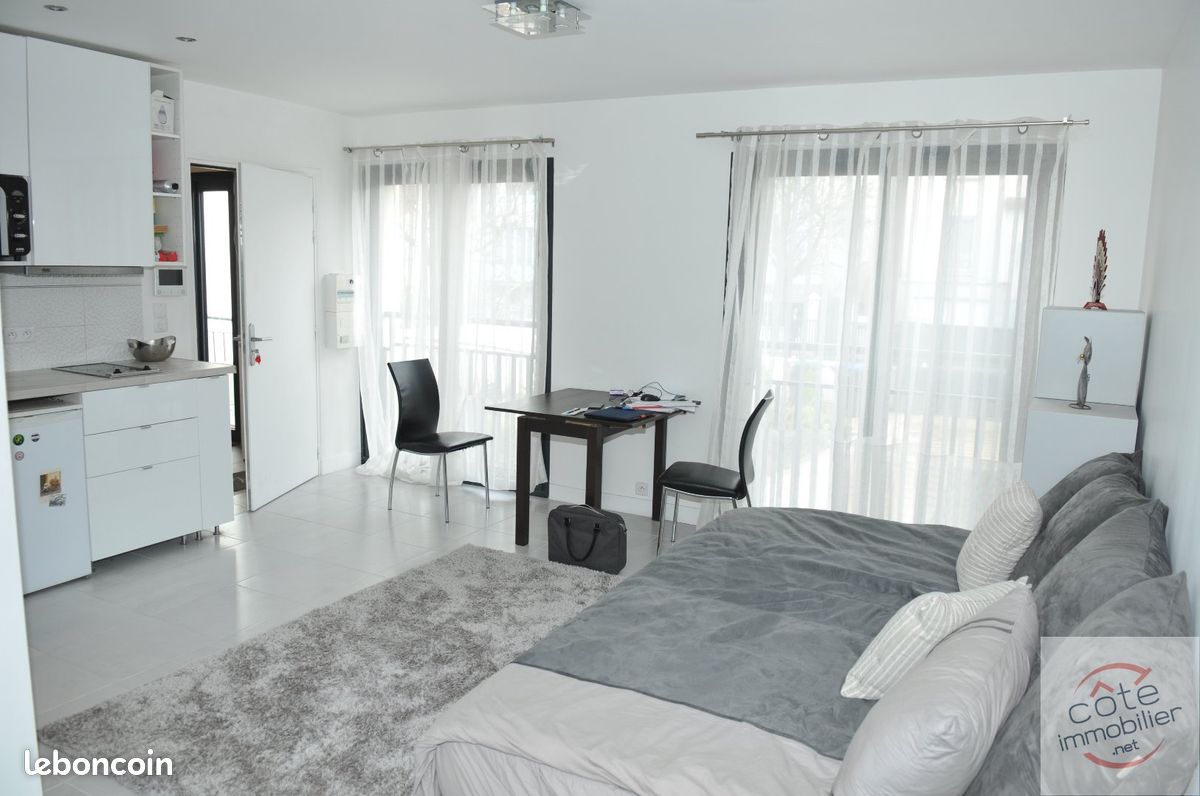 Appartement 2 pièces 35 m² · à Cachan · 35 m² · 1 050 €