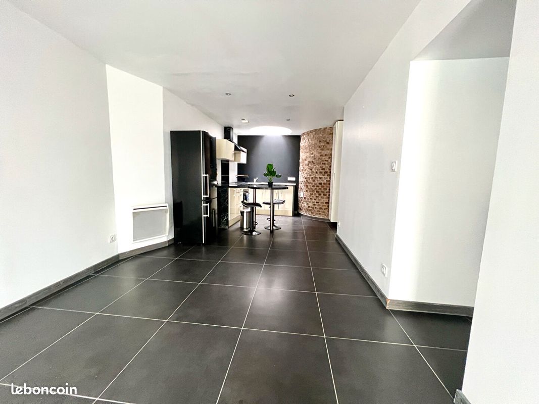 Appartement 3 pièces 58 m² · à Montereau-Fault-Yonne · 58 m² · 726 €
