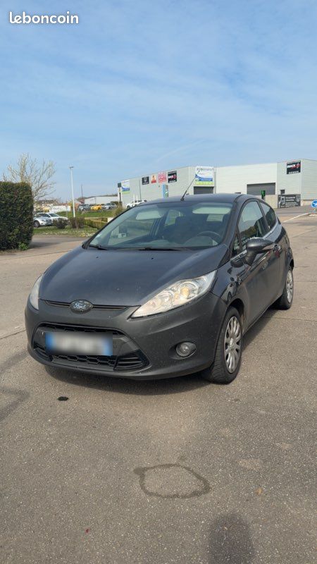 Ford fiesta (image 1)