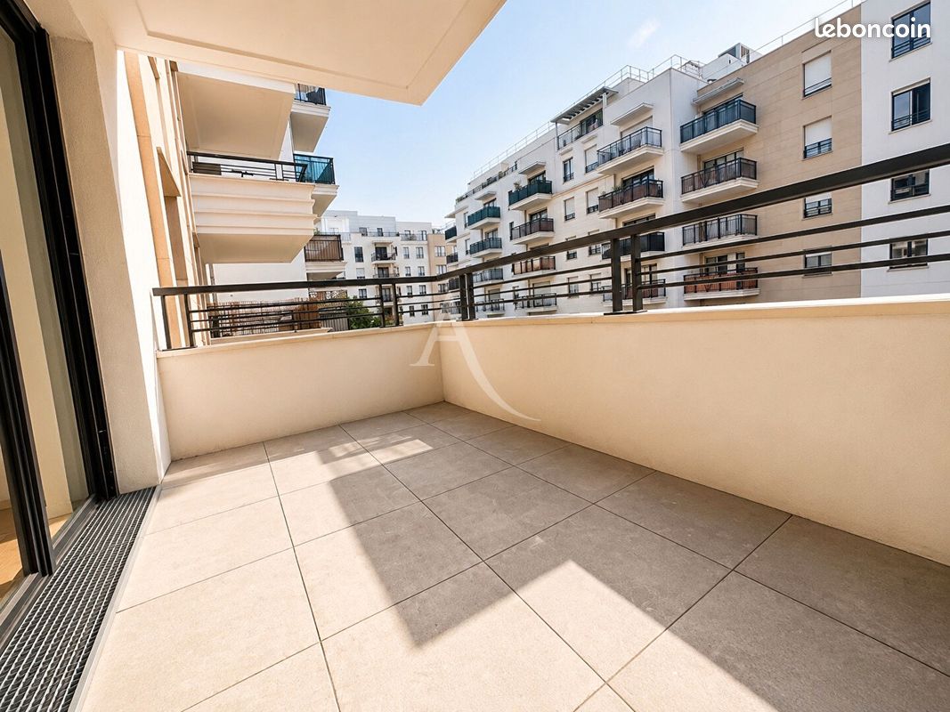 Appartement 4 pièces 83 m² · à Suresnes · 83 m² · 530 000 €