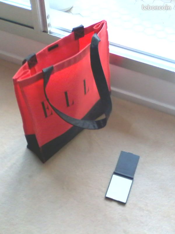 Sac cabas avec son miroir rouge et noir 2 anses avec bandouilère (image 1)