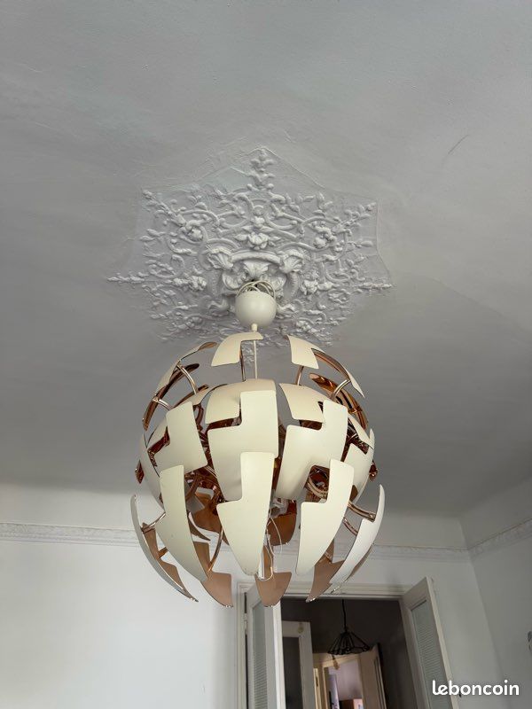 Grand lustre suspension IKEA (image 3)