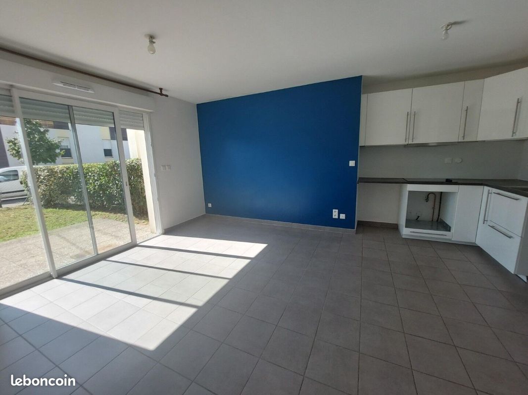 Appartement 1 pièce 32 m² · à Meyzieu · 32 m² · 505 €/mois