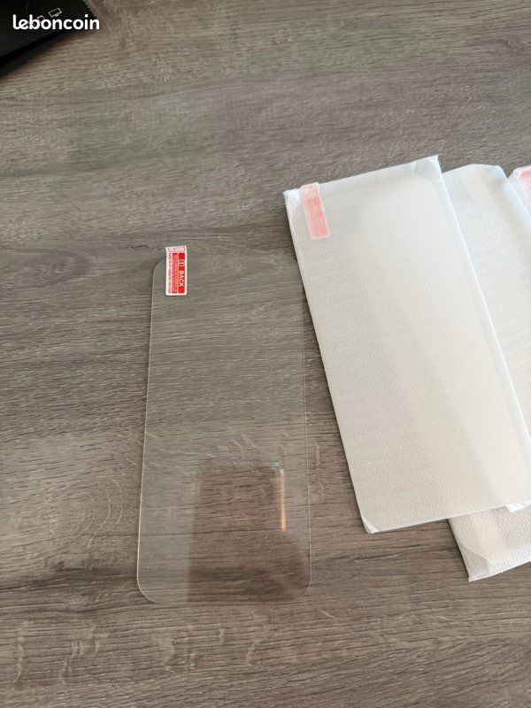 Verre trempé iPhone 17 pro Max (image 3)