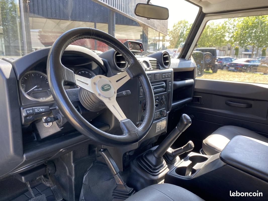 Land Rover Defender II HT 90 2.4 TD E (image 14)