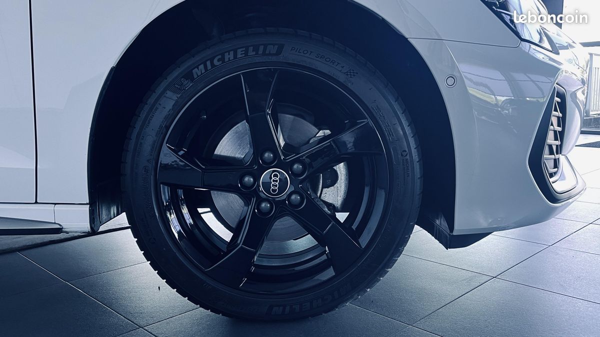 AUDI A3 Sportback TFSI Mild Hybrid 116 S tronic 7 S line (image 7)