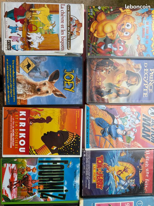 Lot de 18 vhs divers (image 5)