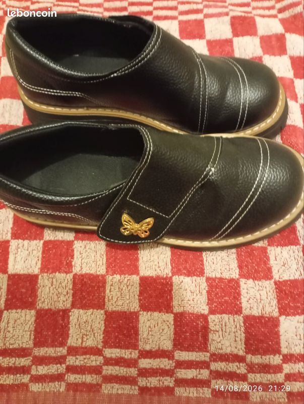 Chaussures (image 1)
