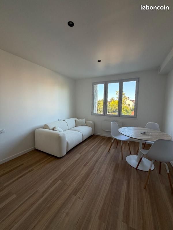 Appartement 2 pièces 34 m² · à Saint-Maur-des-Fossés · 34 m² · 1 000 €/mois