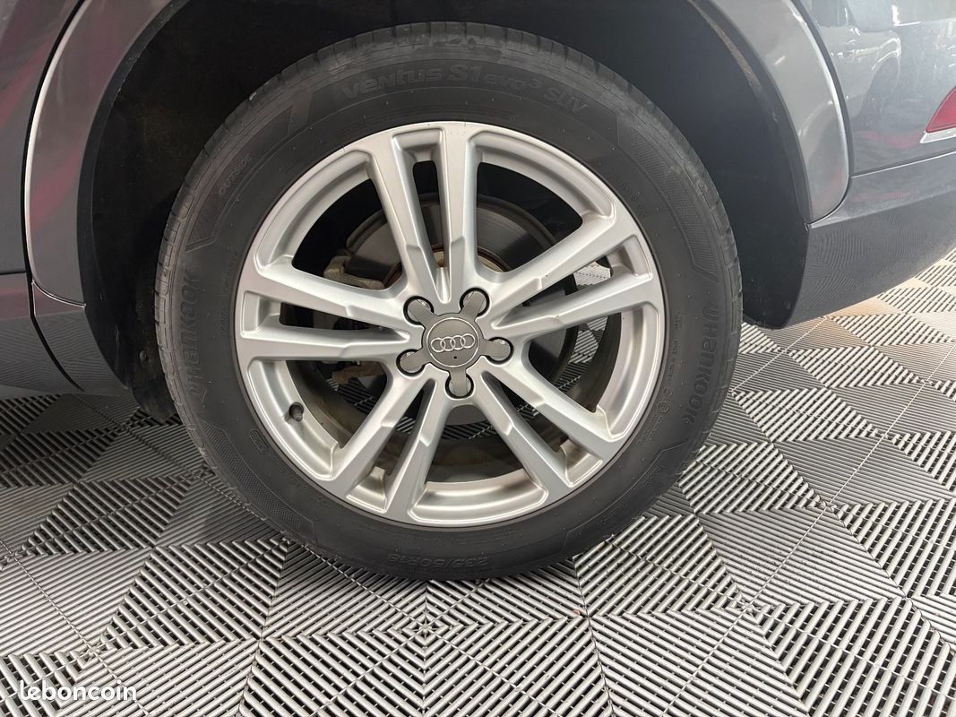 AUDI Q3 Q3 2.0 TDI 120 ch S line (image 11)