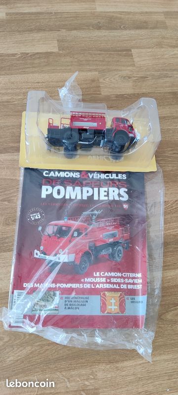 Camion de pompier de collection 1/43 camion citerne des marins-pompiers de l'arsenal de Brest neuf sous blister (image 2)