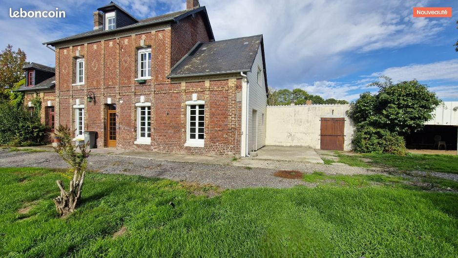 Maison 6 pièces 141 m² · à La Trinité-du-Mont · 141 m² · 196 000 €