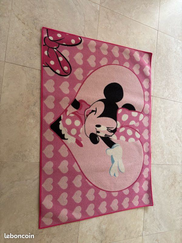 Tapis mini rose (image 1)
