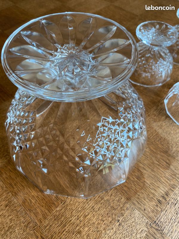 Service COUPE à Fruits et 4 COUPELLES cristal d'Arques (image 6)