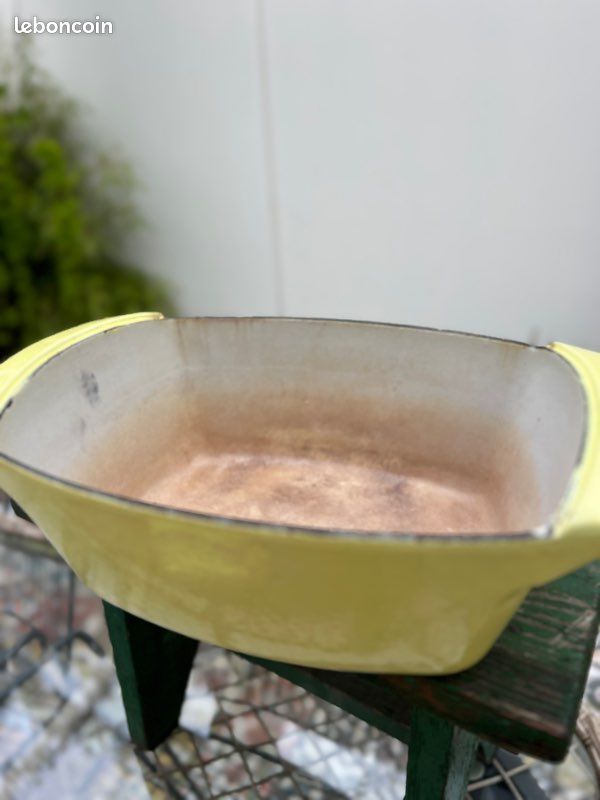 Cocotte En Fonte Le Creuset Vintage - 3.5 L, Design Raymond Loewy, Pour Gaz