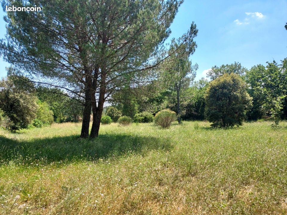Terrain 1165 m² · à Gonfaron · 159 000 €