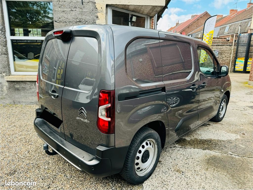 Citroen Berlingo 1.5l BlueHDi 16V 130cv BVA 2020 161000kms (image 2)