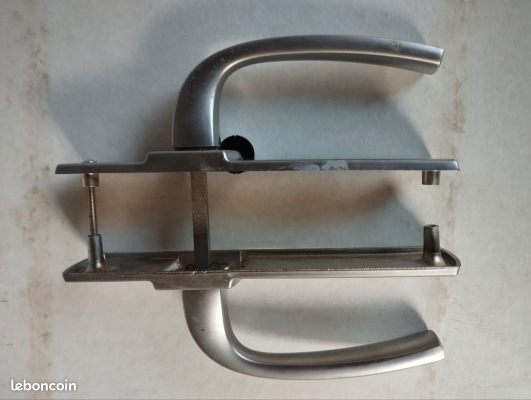 Poignée de porte alu brossé (image 2)