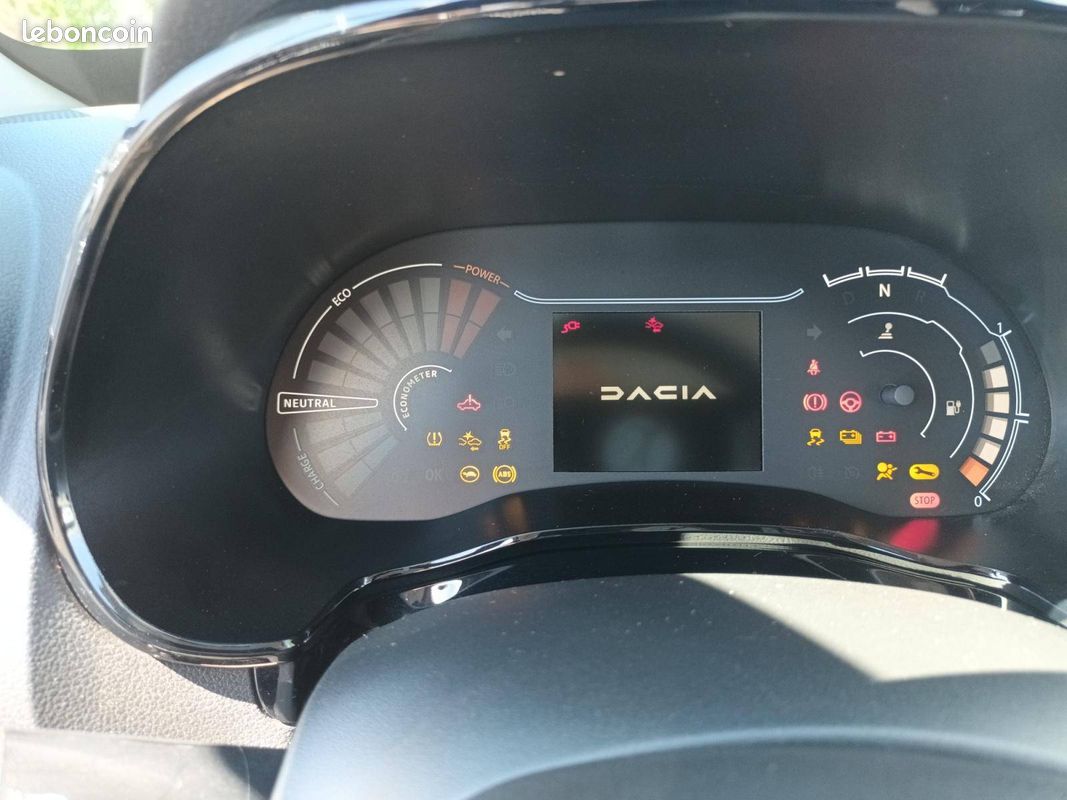 DACIA Spring Essential -23B (image 21)