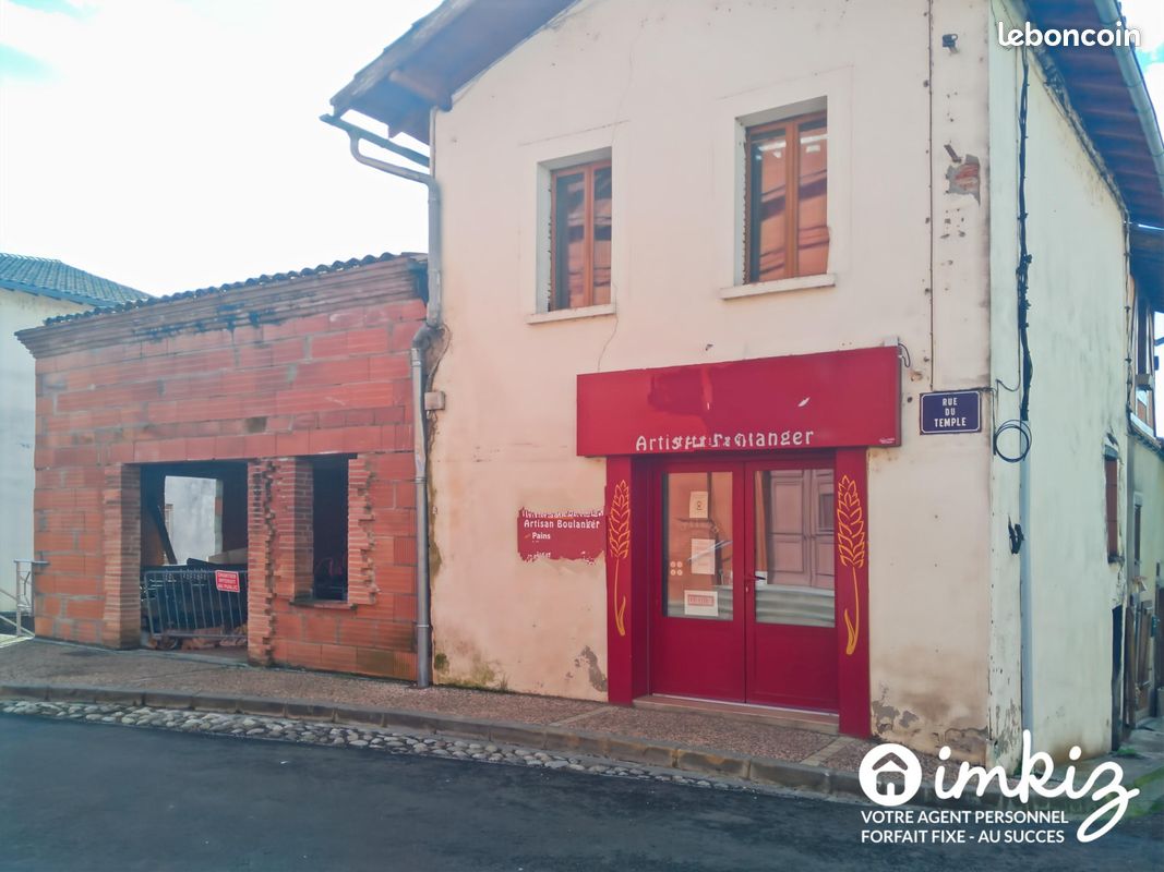 Maison 6 pièces 200 m² · à Calmont · 200 m² · 85 000 €
