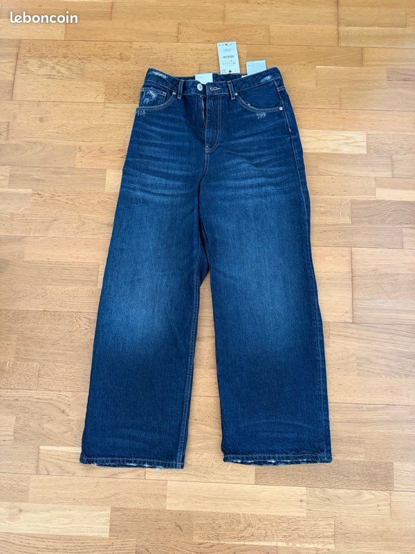 Short Baggy Zara – Jean Bleu Avec Ceinture – Taille 32 US 0 – Neuf Avec étiquette