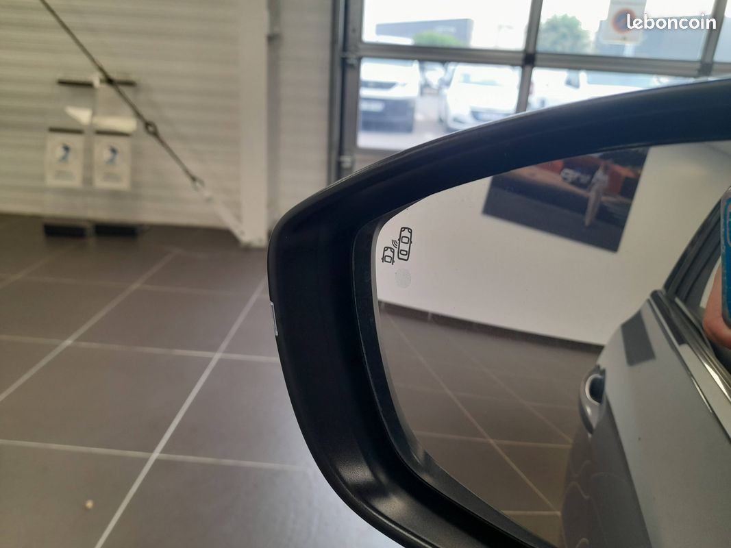 PEUGEOT 308 PureTech 130ch S&S EAT8 GT (image 13)