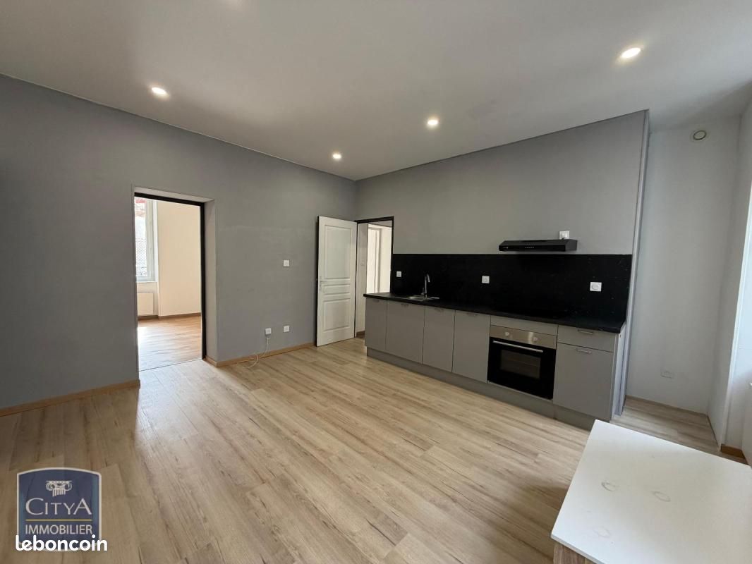 Appartement 3 pièces 43 m² · à Vichy · 43 m² · 590 €