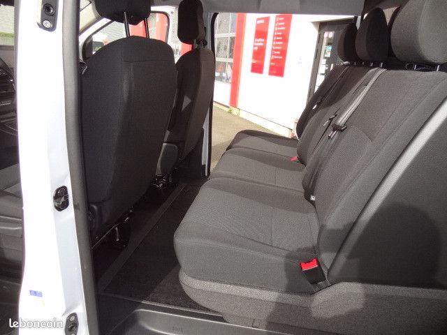 Citroen JUMPY FG XL 2.2 DIESEL 180CH CABINE APPROFONDIE FIXE PACK PREMIUM CONNECT AUTOMATIQUE (image 20)
