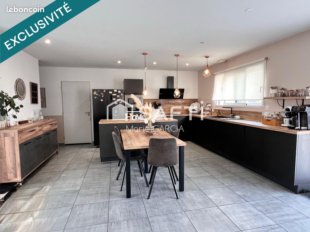 Maison 6 pièces 130 m² · à Bessens · 130 m² · 298 000 €