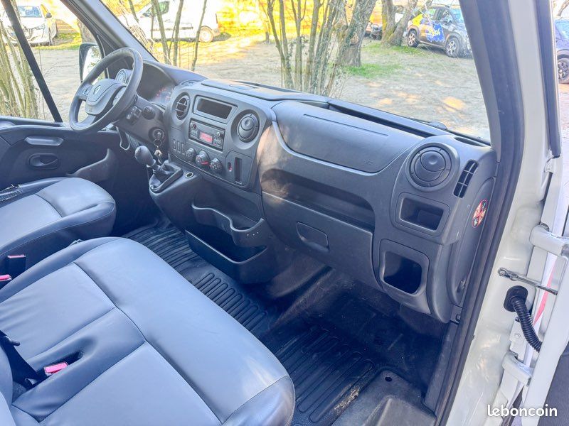 Renault Master Fg F3500 L3H2 2.3 dCi 135ch Grand Confort E6 2018 – photo 5