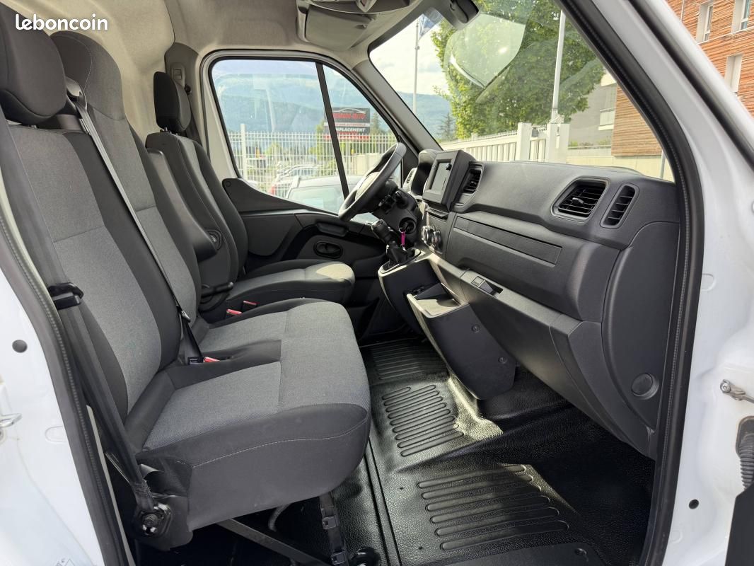 Renault Master III PHASE 3 L2H2 2.3 DCI 16V 136 CH 1ERE MAIN (image 13)