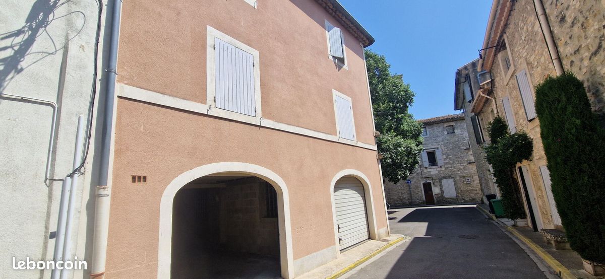 Appartement 3 pièces 76 m² · à Caumont-sur-Durance · 76 m² · 860 €/mois