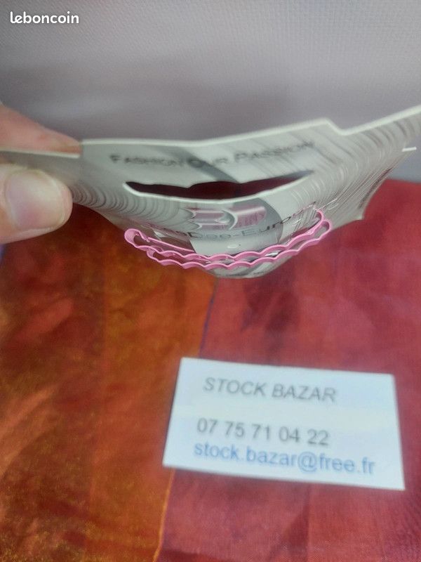 Deux Barrettes pince plate couleur rose (image 2)