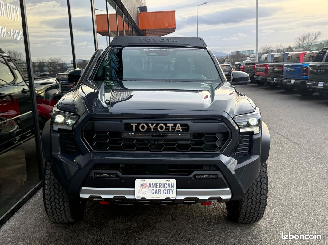 TOYOTA TACOMA 4X4 Double Cab Hybrid Trailhunter (image 8)