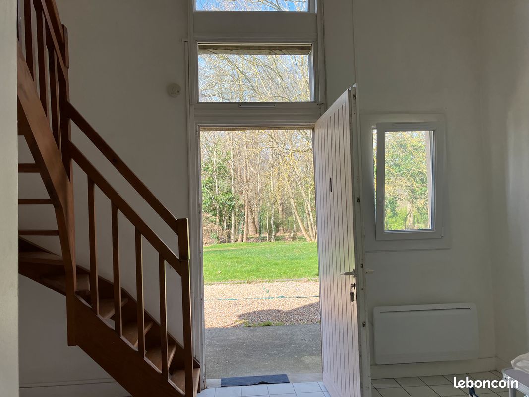 Appartement 1 pièce 26 m² · à Aincourt · 26 m² · 590 €/mois