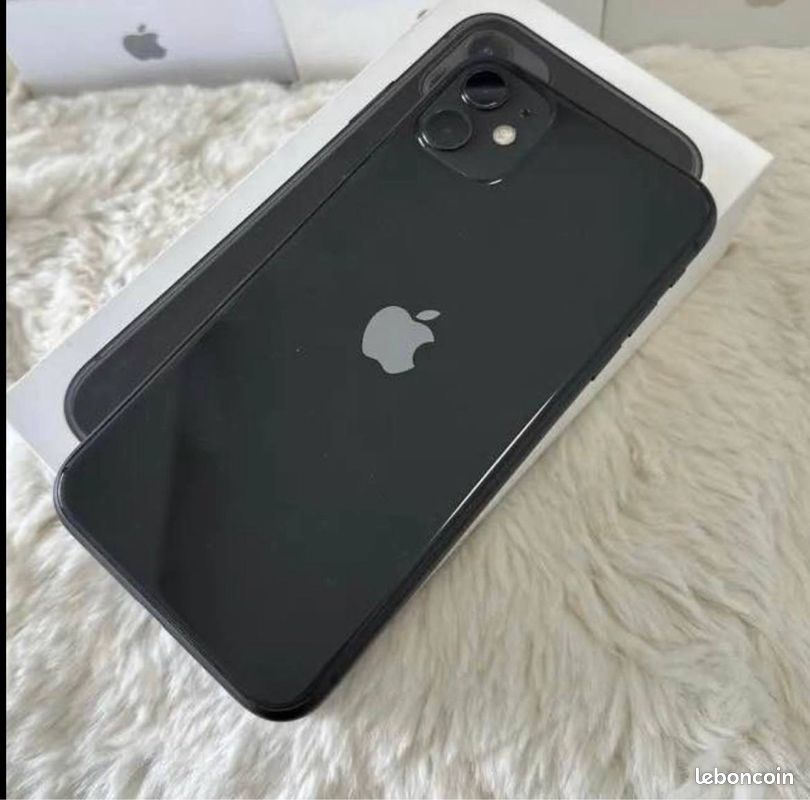 IPhone 11 (image 2)